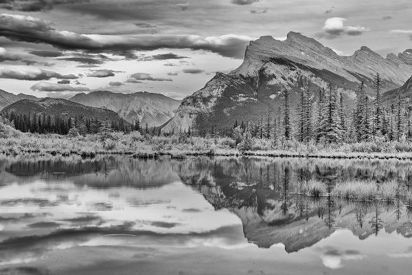 Canada-Alberta-Banff National Park Mt Rundle reflected in Vermillion Lakes